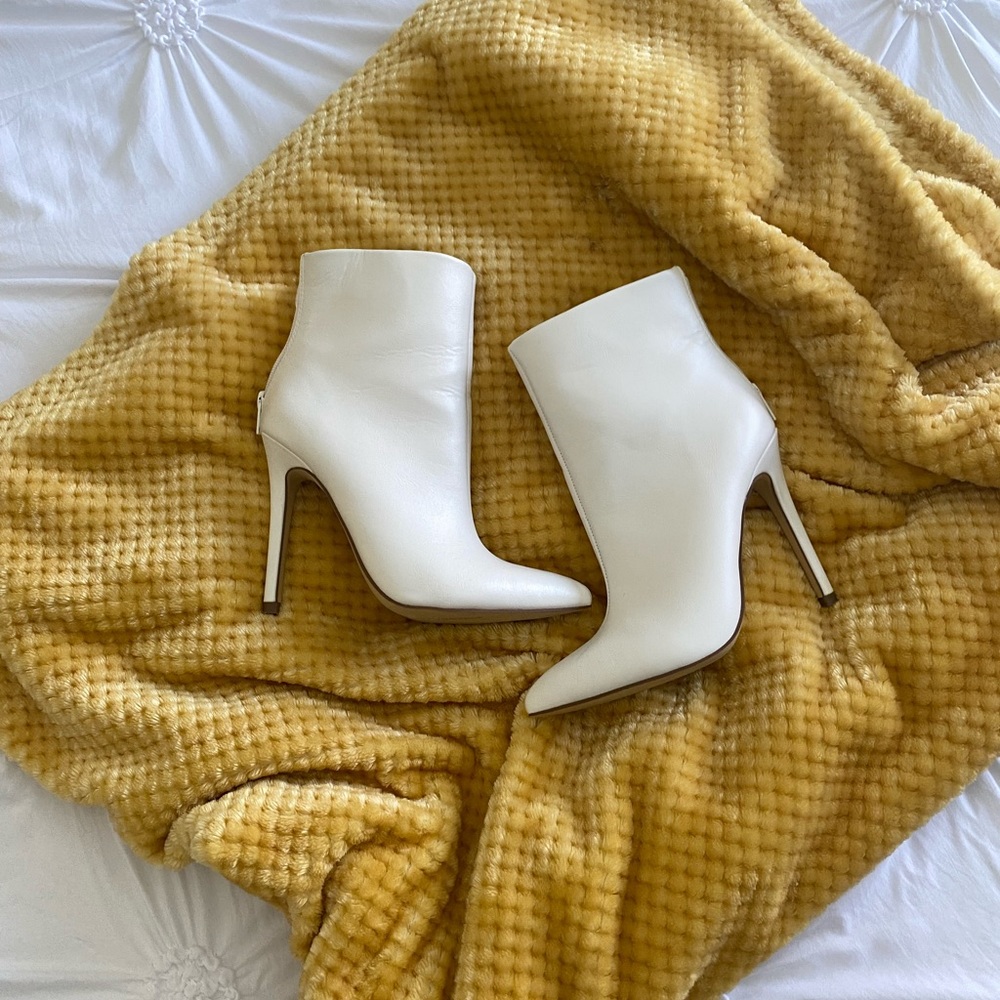 White Booties. Size 5.5